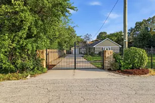 19709 W Schweitzer Rd, Joliet, IL 60436 - Photo 3