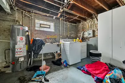 10152 S Bensley Avenue, Chicago, IL 60617 - Photo 7