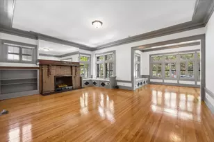 717 W Junior Terrace, Chicago, IL 60613 - Photo 3
