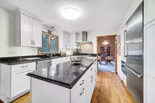 3423 Grandmore Ave, Gurnee, IL 60031 - Photo 5