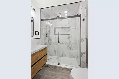 3934 N Sawyer Avenue #B, Chicago, IL 60618 - Photo 15