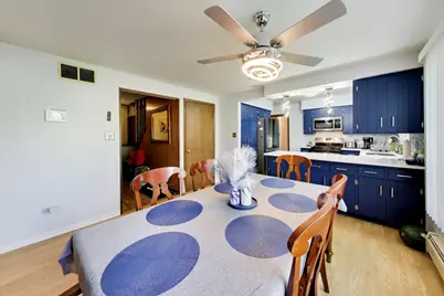 18026 State Line Avenue, Lansing, IL 60438 - Photo 9