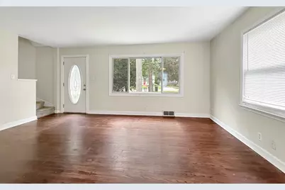 830 N Loomis Street, Naperville, IL 60563 - Photo 3