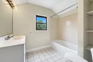 830 N Loomis St, Naperville, IL 60563 - Photo 7