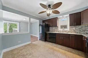 9535 S 54th Ave, Oak Lawn, IL 60453 - Photo 13
