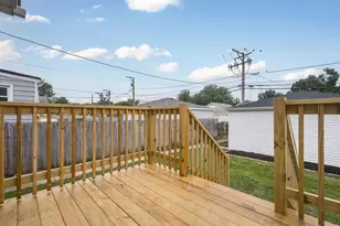 5534 W Warwick Ave, Chicago, IL 60641 - Photo 23