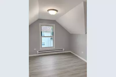 28 S Fulton Avenue #2, Waukegan, IL 60085 - Photo 7