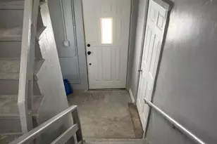 4925 W Henderson St, Chicago, IL 60641 - Photo 19