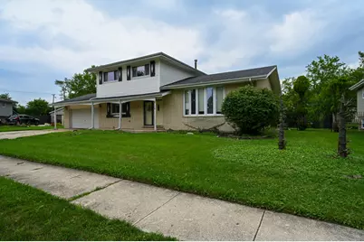 16417 Blair Lane, Oak Forest, IL 60452 - Photo 3