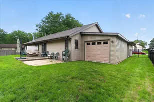 6633 Shadybrook Trail, Loves Park, IL 61111 - Photo 47
