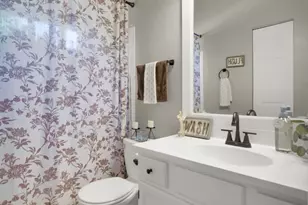 4245 Peartree Dr, Lake in the Hills, IL 60156 - Photo 13