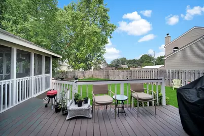 4245 Peartree Drive, Lake in the Hills, IL 60156 - Photo 17