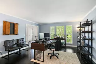 728 Brighton Cir, Port Barrington, IL 60010 - Photo 5