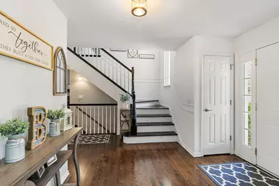728 Brighton Circle, Port Barrington, IL 60010 - Photo 3