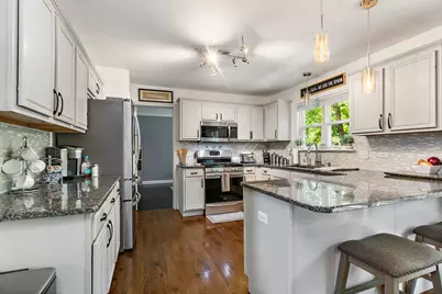 728 Brighton Circle, Port Barrington, IL 60010 - Photo 9
