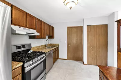 912 Manchester Circle #-, Schaumburg, IL 60193 - Photo 11