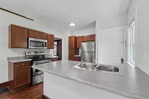 1626 W Clark St, Champaign, IL 61821 - Photo 13