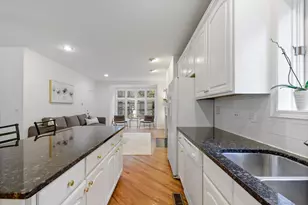 3117A N Orchard St, Chicago, IL 60657 - Photo 9