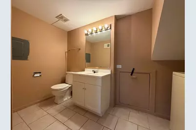 301 Cherrywood Court #301, Vernon Hills, IL 60061 - Photo 15