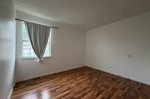 301 Cherrywood Ct, Vernon Hills, IL 60061 - Photo 9