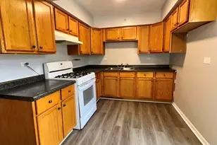 7530 S Saginaw Ave, Chicago, IL 60649 - Photo 5