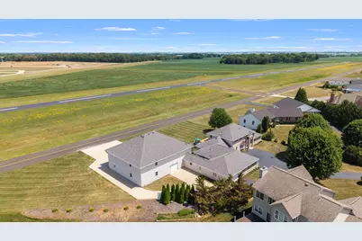 2601 Cessna Circle, Poplar Grove, IL 61065 - Photo 27