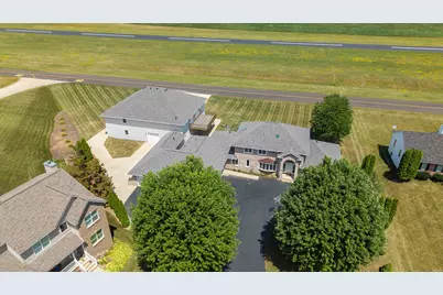 2601 Cessna Circle, Poplar Grove, IL 61065 - Photo 29