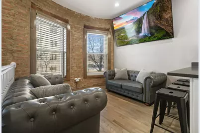 231 E 59th Street #1, Chicago, IL 60637 - Photo 1