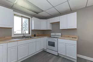 916 7th St, Fulton, IL 61252 - Photo 13