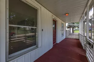 916 7th St, Fulton, IL 61252 - Photo 5