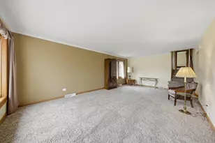 11942 S Lawler Ave, Alsip, IL 60803 - Photo 3