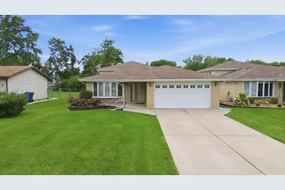 11942 S Lawler Avenue, Alsip, IL 60803 - Photo 1