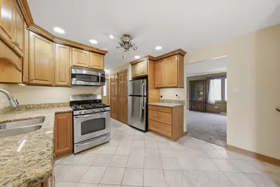 11942 S Lawler Avenue, Alsip, IL 60803 - Photo 7