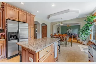 5207 Warren Avenue, Hillside, IL 60162 - Photo 13