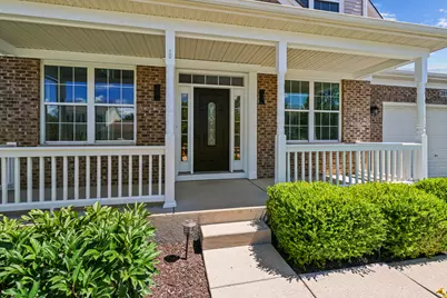 2819 Sweet Clover Way, Wauconda, IL 60084 - Photo 5