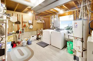 8938 S 81st Ave, Hickory Hills, IL 60457 - Photo 25