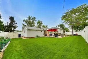8938 S 81st Ave, Hickory Hills, IL 60457 - Photo 29