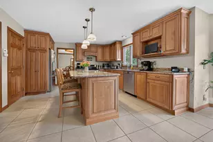 505 Wellesley Dr, Normal, IL 61761 - Photo 9