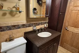 8030 S Whipple St, Chicago, IL 60652 - Photo 9