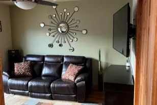 8030 S Whipple St, Chicago, IL 60652 - Photo 11