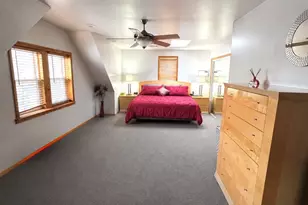 8030 S Whipple St, Chicago, IL 60652 - Photo 21