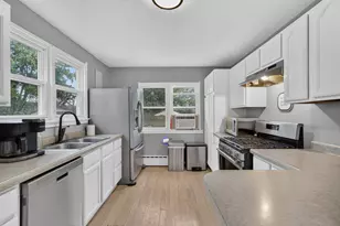 7107 N Oak St, Wonder Lake, IL 60097 - Photo 11