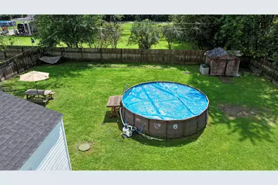 7107 N Oak Street, Wonder Lake, IL 60097 - Photo 25
