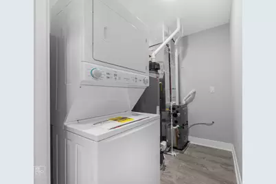 2317 W Taylor Street #3F, Chicago, IL 60612 - Photo 9