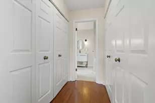 1 The Court Of Harbinger Falls, Northbrook, IL 60062 - Photo 15