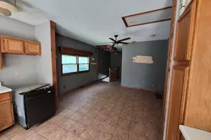 74 Cathryn St, Fox Lake, IL 60020 - Photo 11