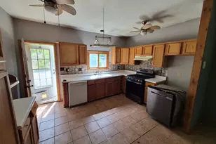 74 Cathryn St, Fox Lake, IL 60020 - Photo 7