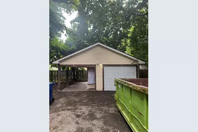 621 W Keith Avenue, Waukegan, IL 60085 - Photo 3