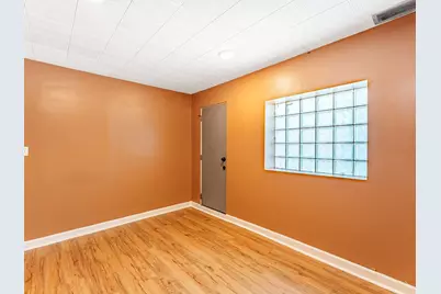 2137 Oak Park Avenue, Berwyn, IL 60402 - Photo 7