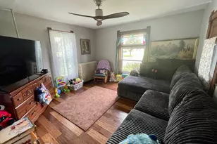 616 N Pleasant St, Princeton, IL 61356 - Photo 5
